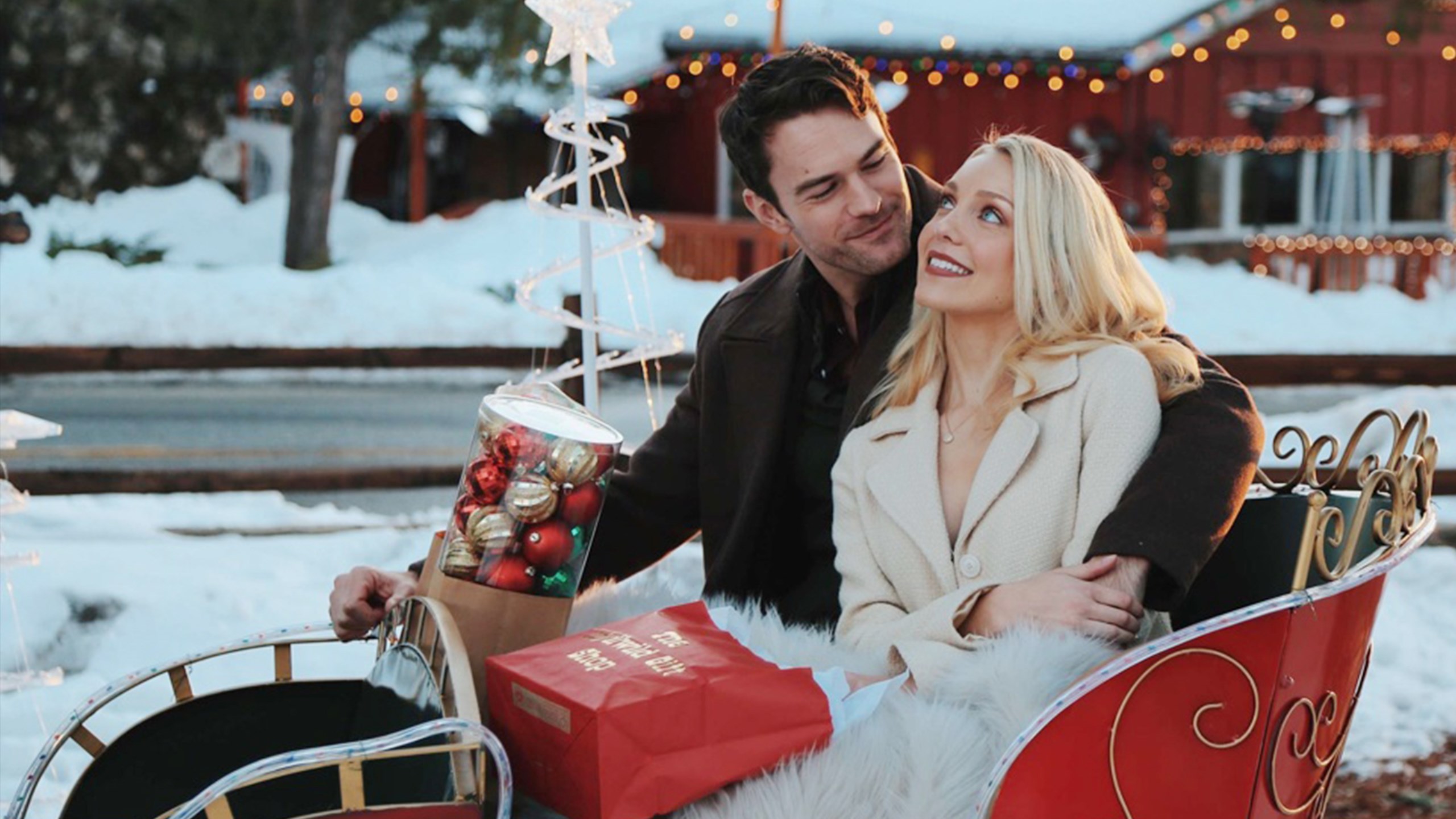 My Best Friend's Christmas Watch Full Movie From 2019 on WithLove